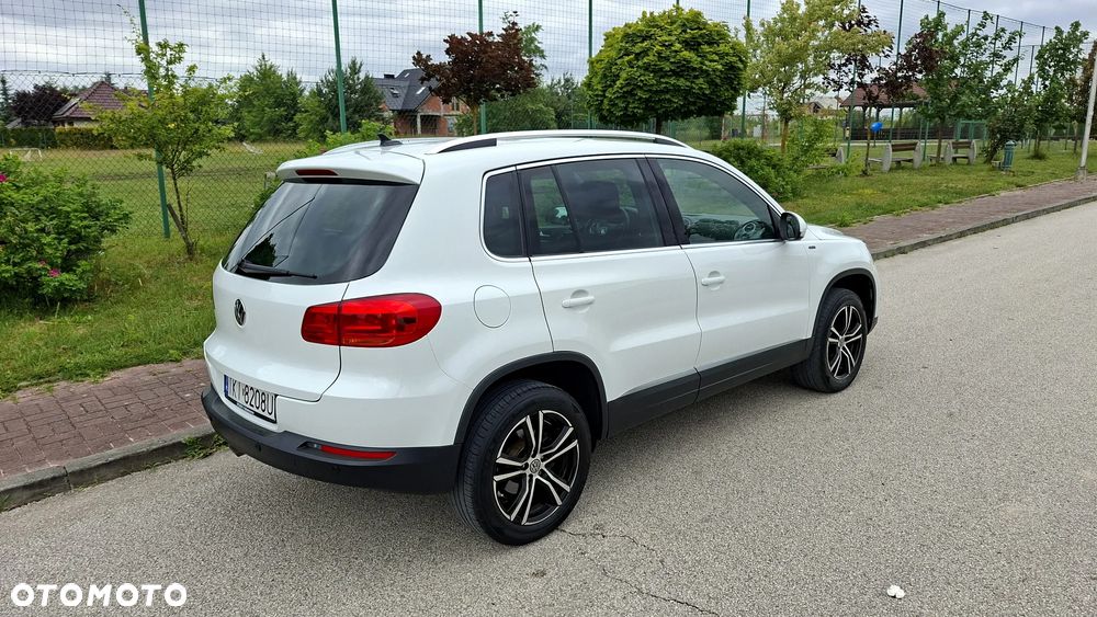 Volkswagen Tiguan 2.0 TDI SCR 4MOTION BlueMotion Technology DSG Lounge Sport & Style - 17