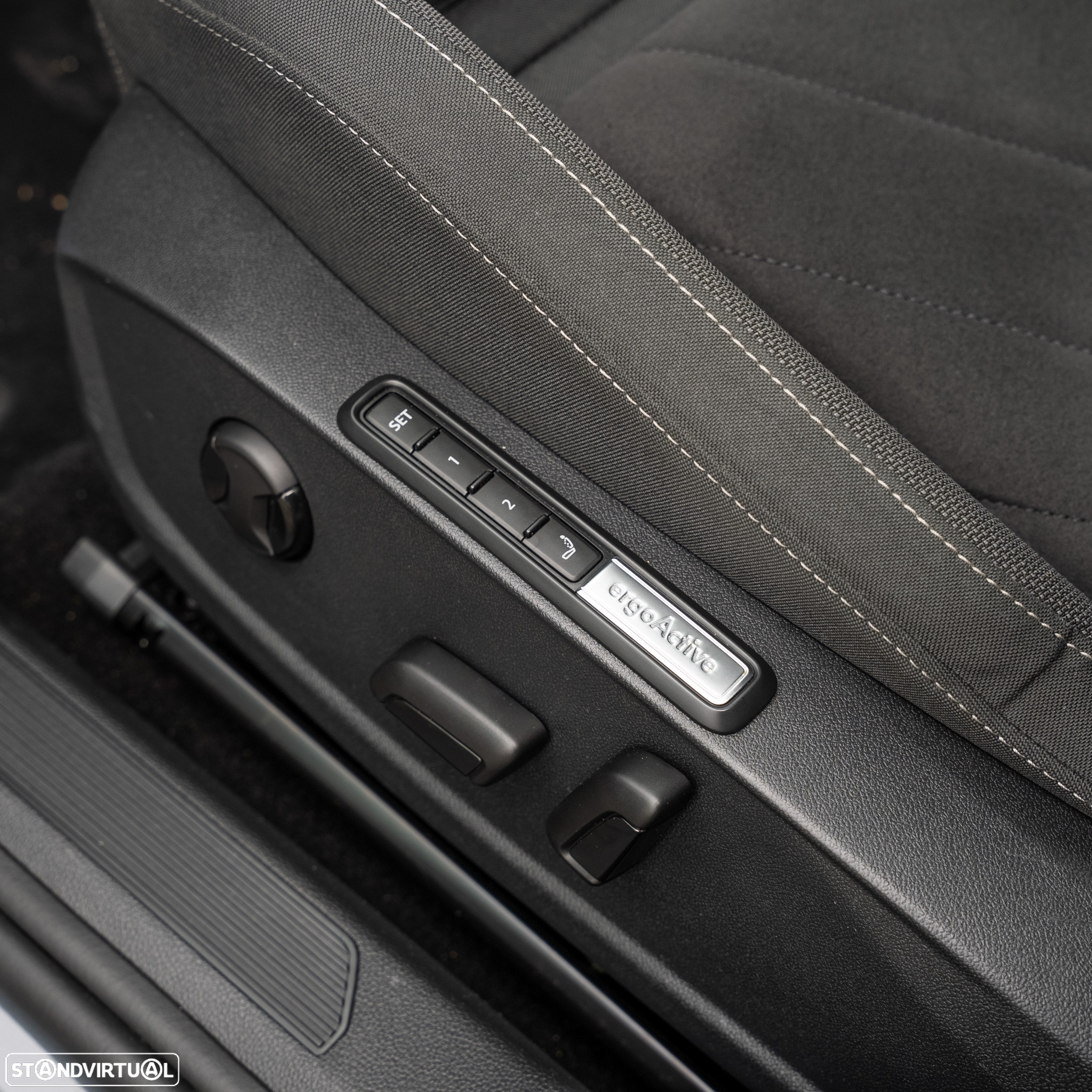 VW Golf 1.4 eHybrid OPF DSG Style - 22