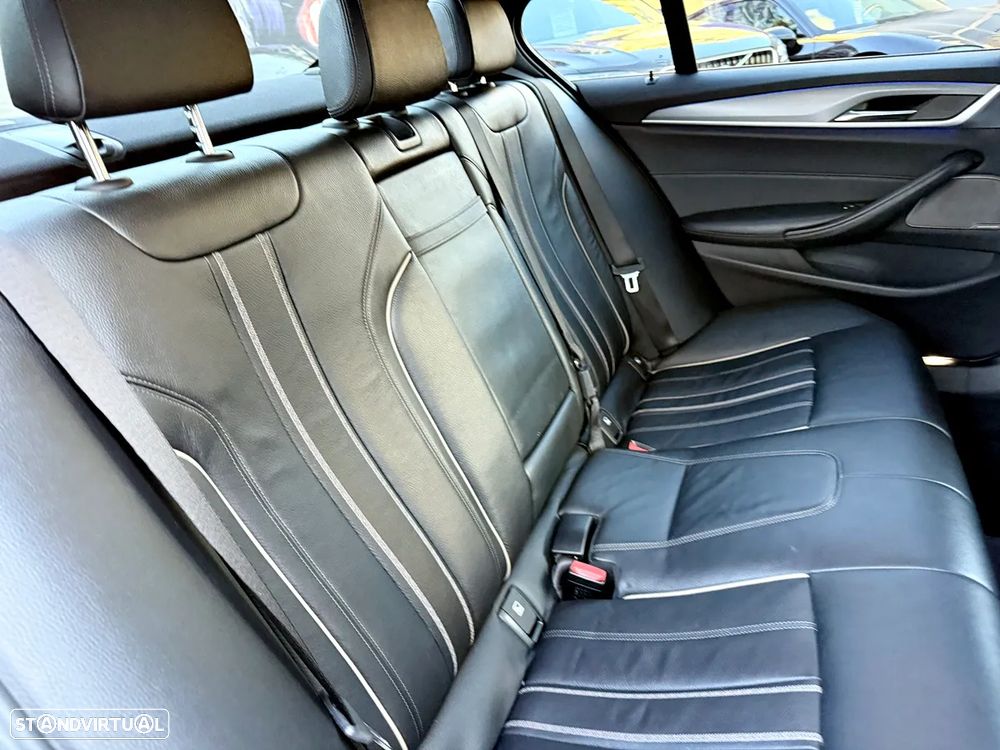 BMW 530 e iPerformance Pack M - 32