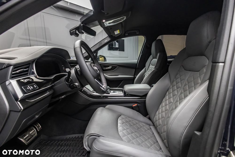 Audi Q7 60 TFSI e PHEV Quattro S Line Tiptr - 16