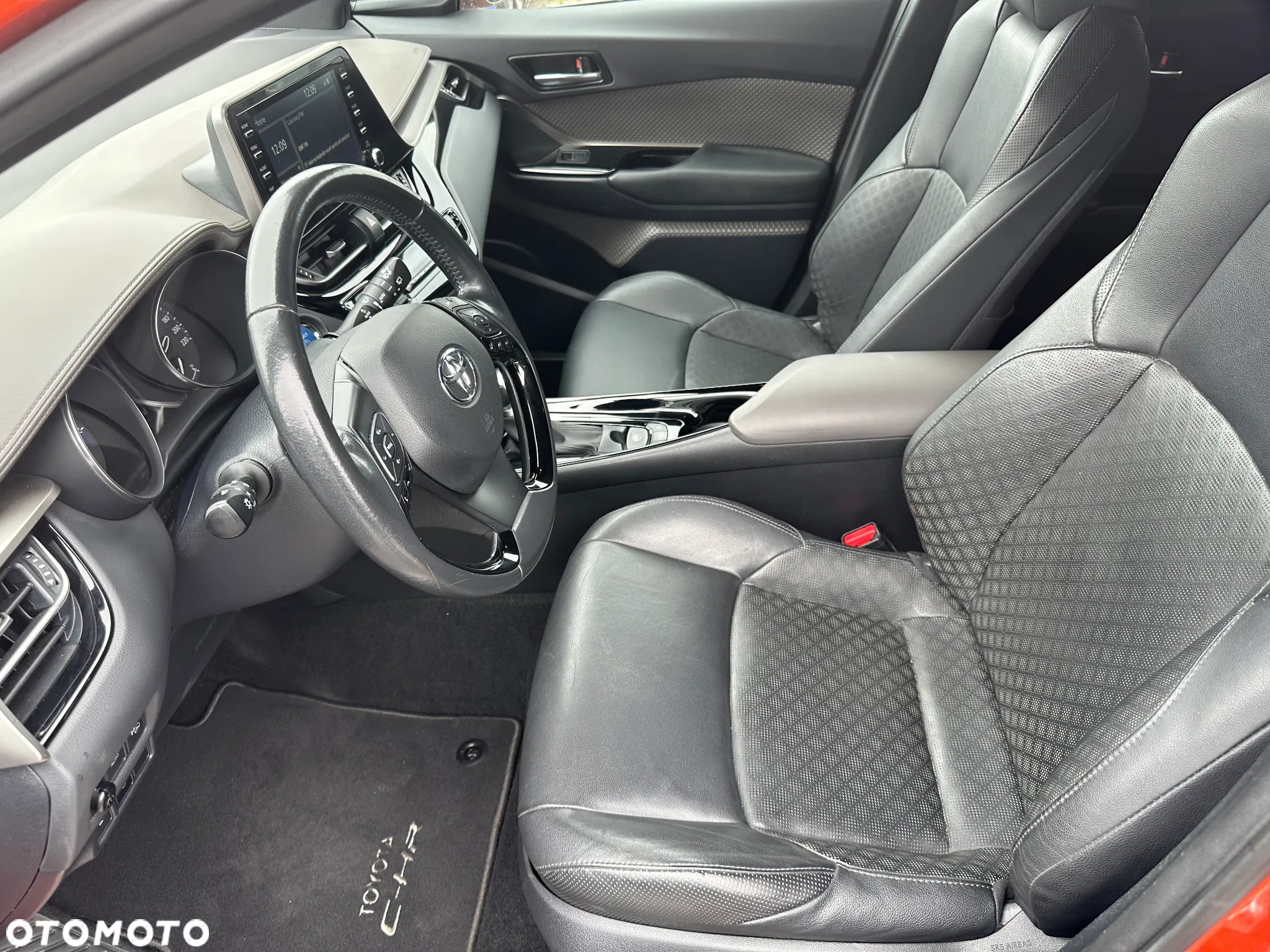 Toyota C-HR 2.0 Hybrid Premiere Edition - 7