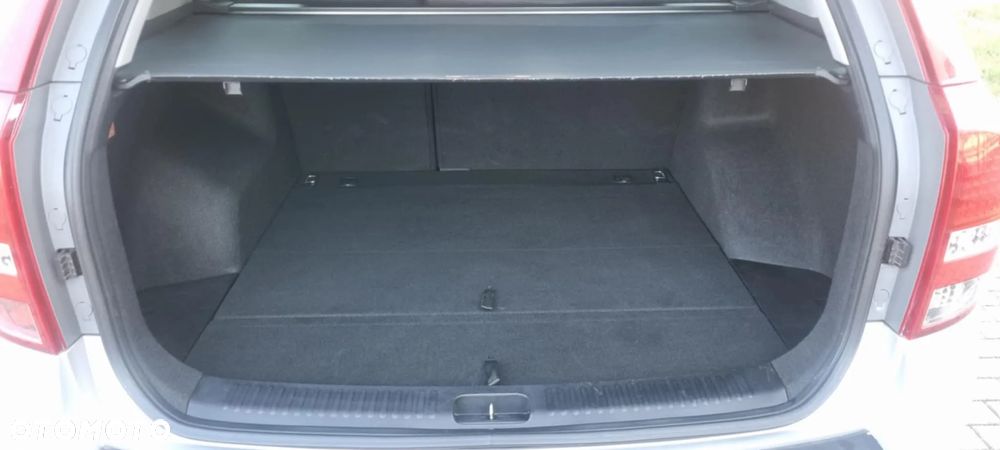 Kia Ceed 1.4 CVVT Attract - 19