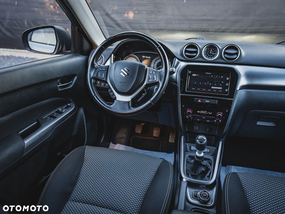 Suzuki Vitara 1.4 Boosterjet Hybrid Allgrip Comfort+ "SHINKAI" - 22