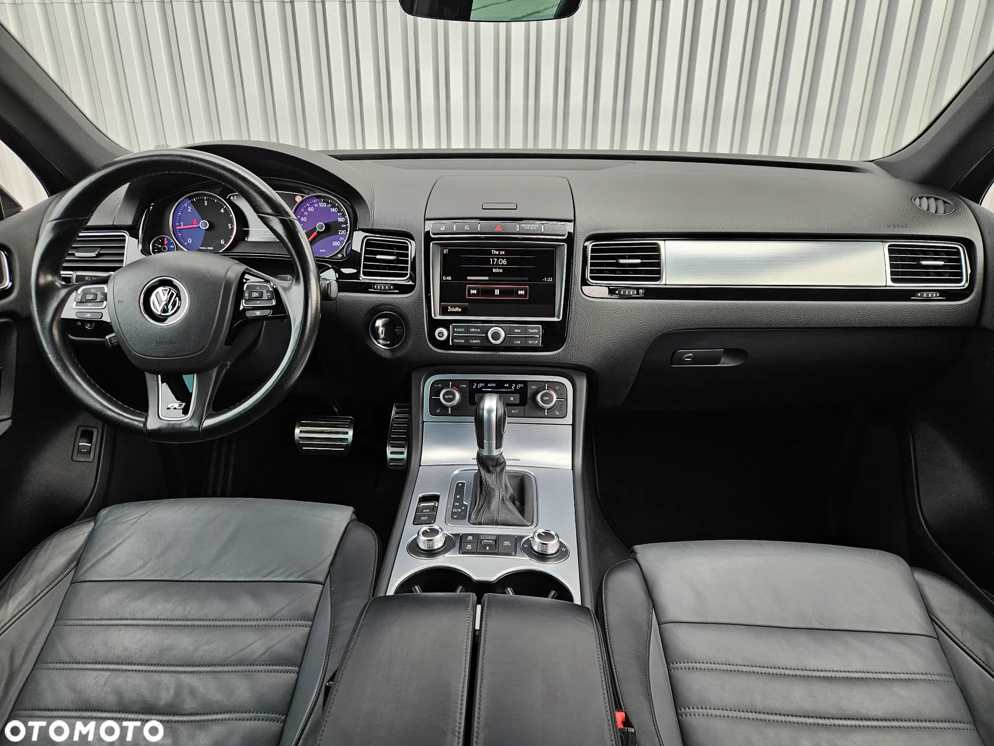 Volkswagen Touareg 3.0 V6 TDI BMT Perfectline R-Style - 16