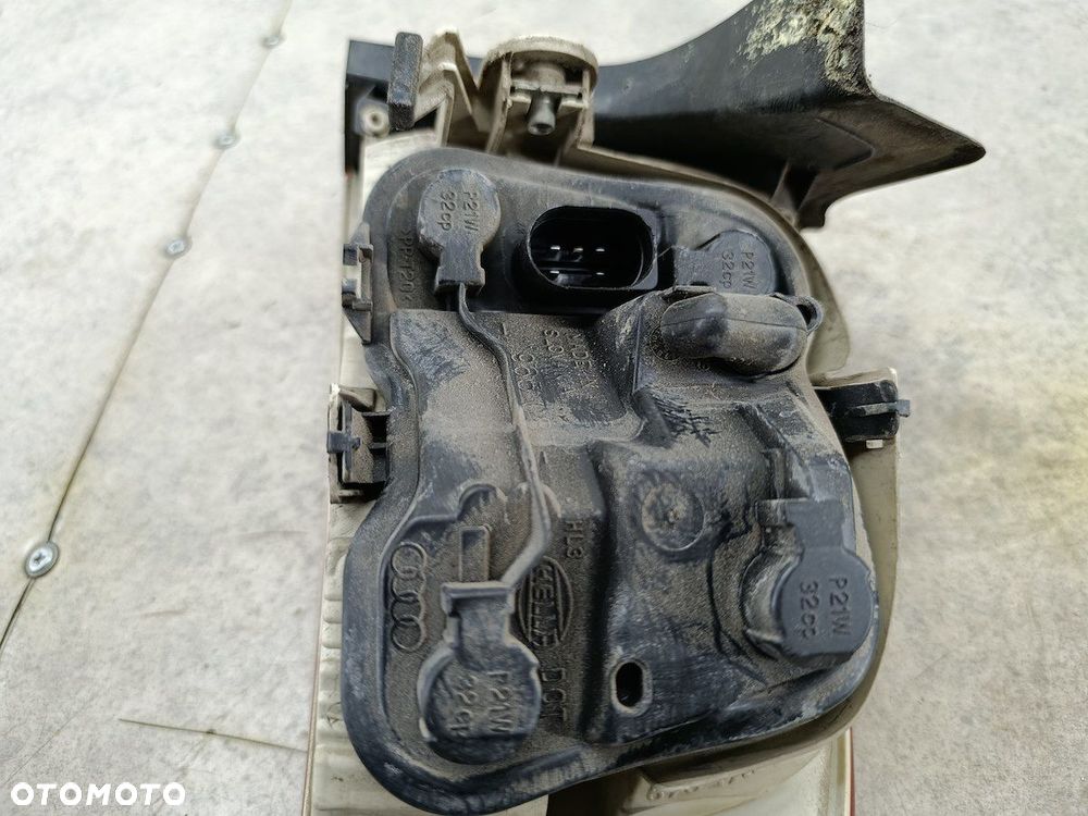 LAMPA TYLNA LEWA AUDI A4 B7 8E5945095 HELLA SEDAN - 9