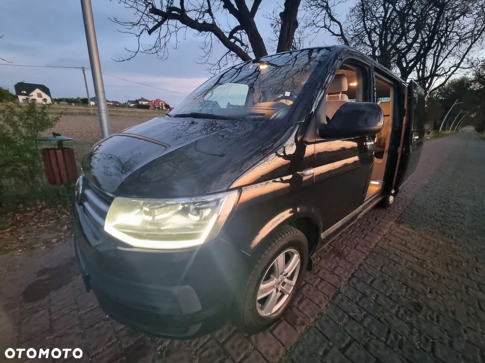 Volkswagen Multivan - 14