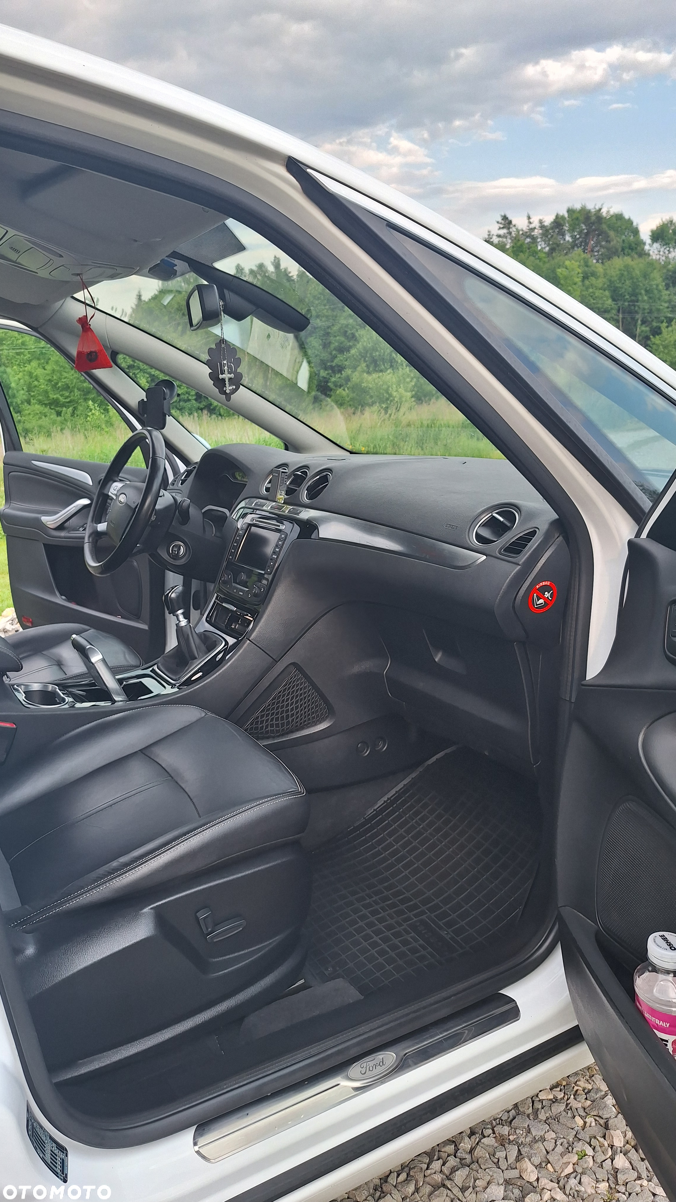Ford S-Max 2.0 TDCi DPF Titanium - 13