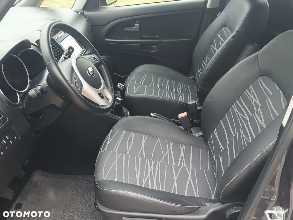 Kia Venga 1.4 CVVT Attract - 23