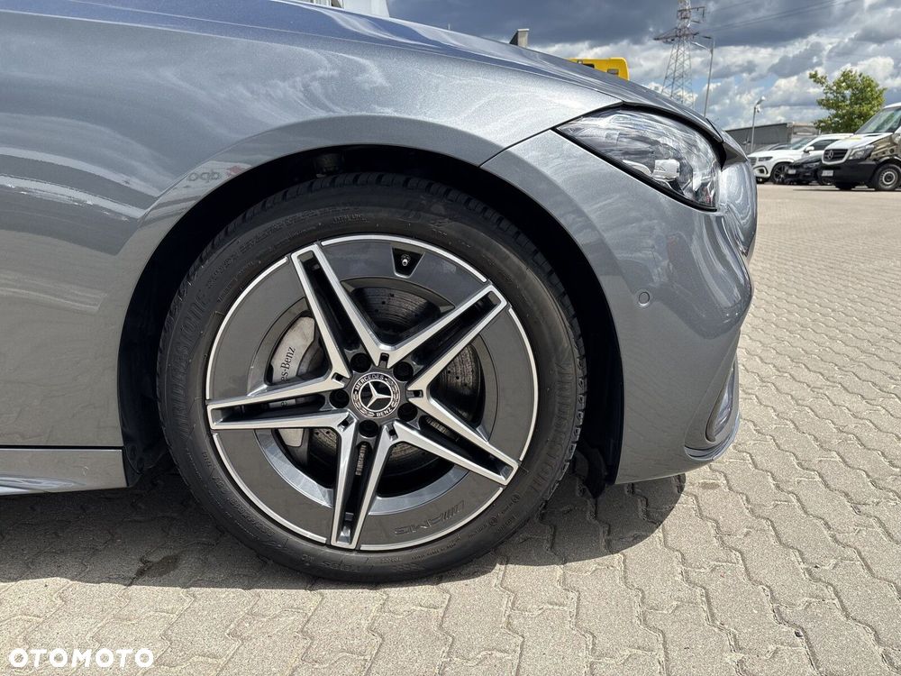 Mercedes-Benz Klasa C 180 mHEV AMG - 10