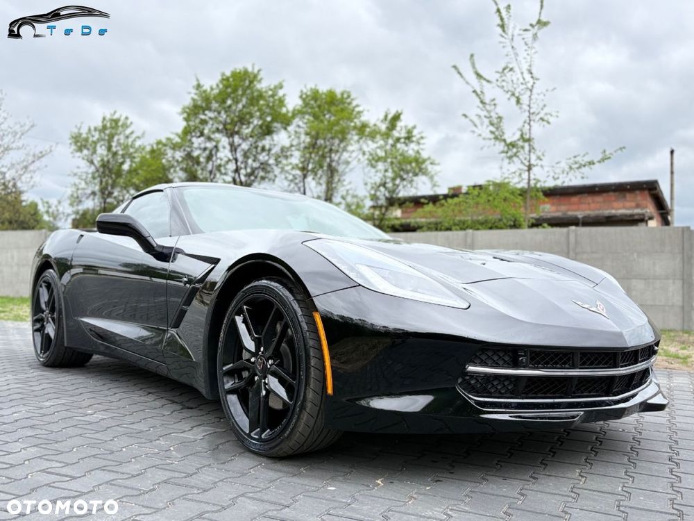 Chevrolet Corvette - 1