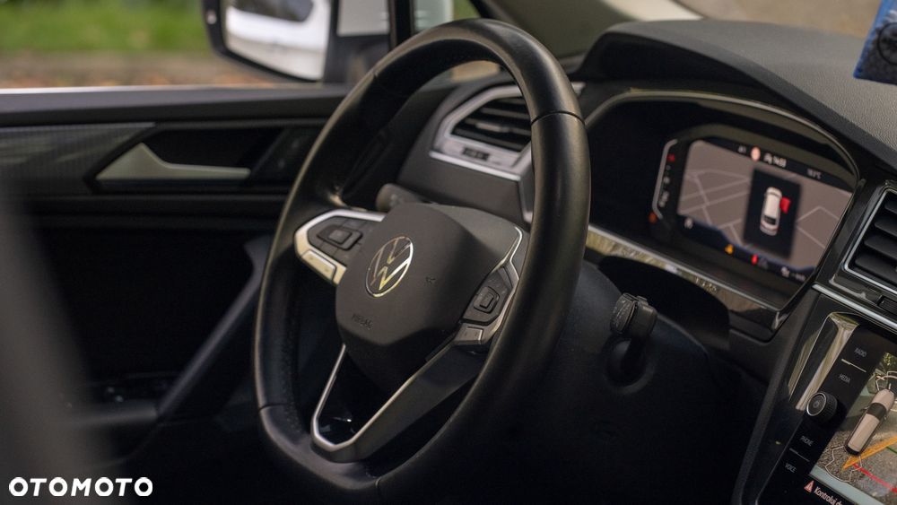 Volkswagen Tiguan - 12