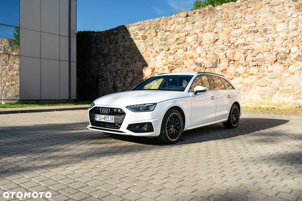 Audi A4 Avant - 1