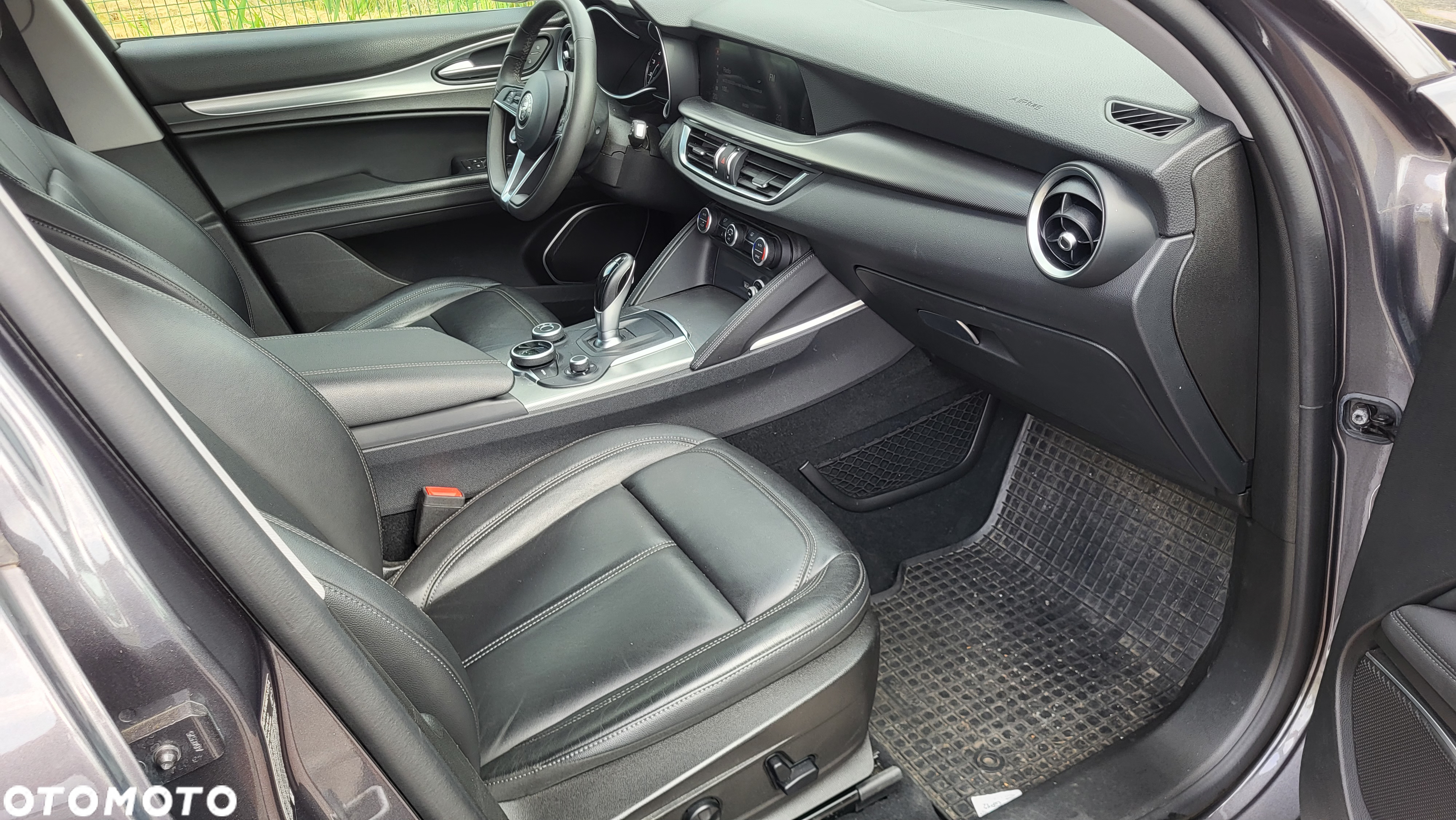 Alfa Romeo Stelvio 2.0 Turbo 16V AT8-Q4 Super - 6