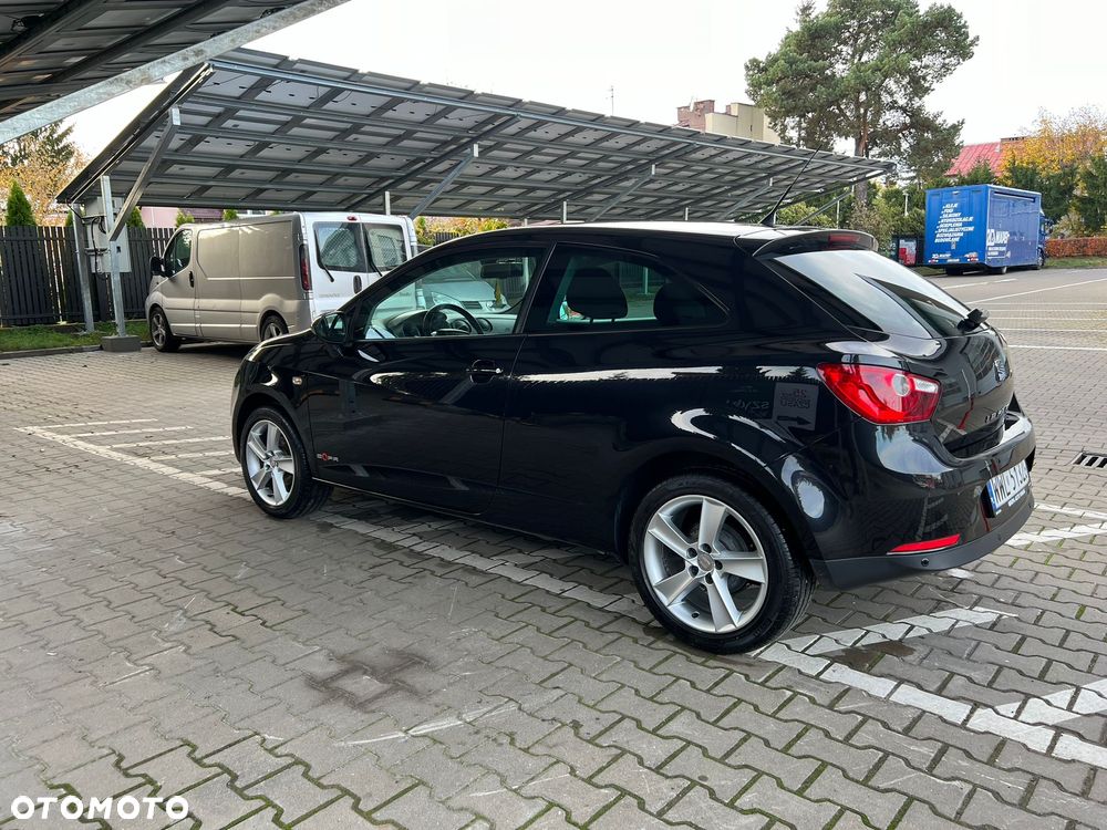 Seat Ibiza SC 1.4 16V Style - 4
