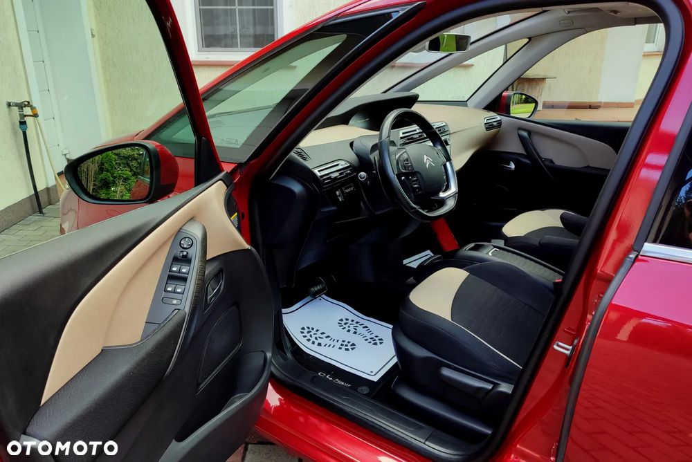 Citroën C4 Picasso 1.6 e-HDi Exclusive ETG6 - 16