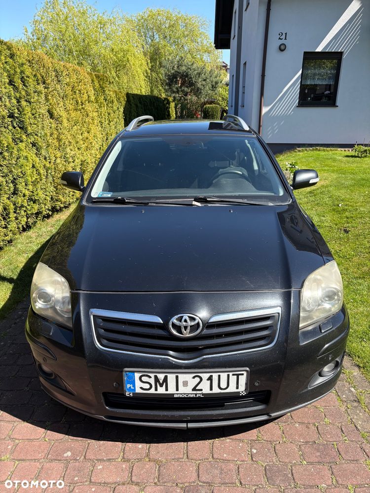 Toyota Avensis 2.2 D-4D Sol plus Premium - 2