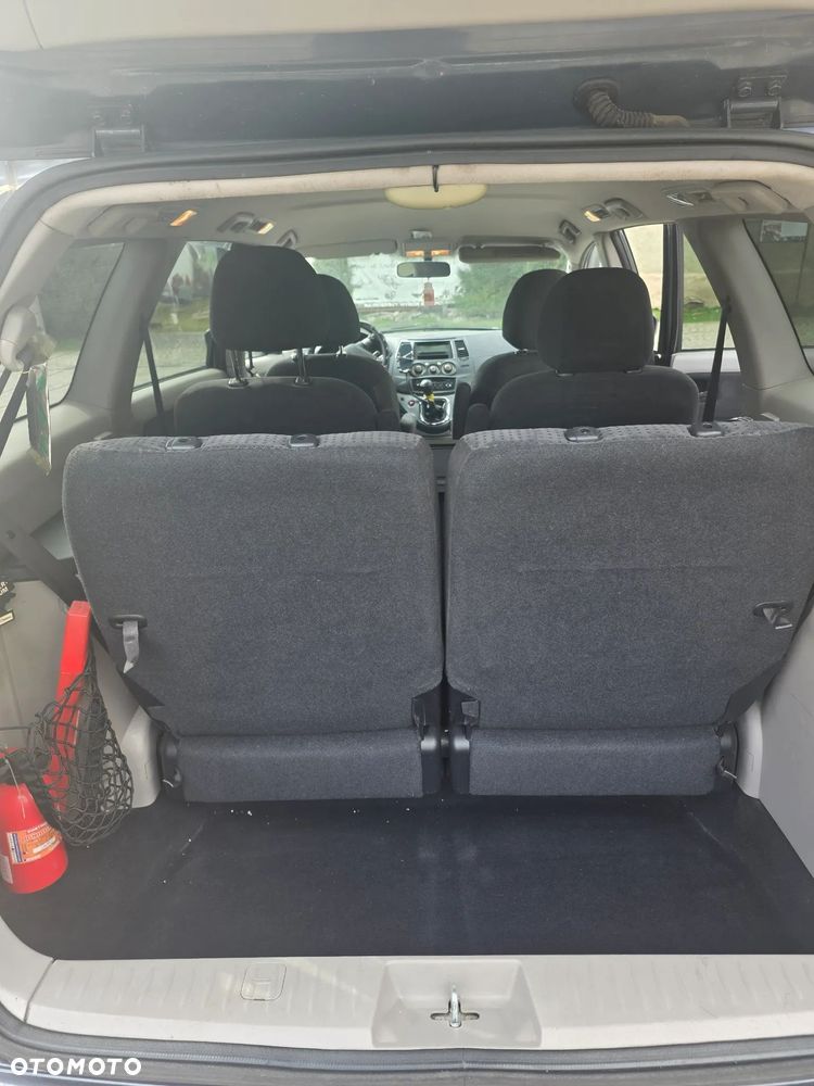 Mitsubishi Grandis 2.0 DID Instyle - 12