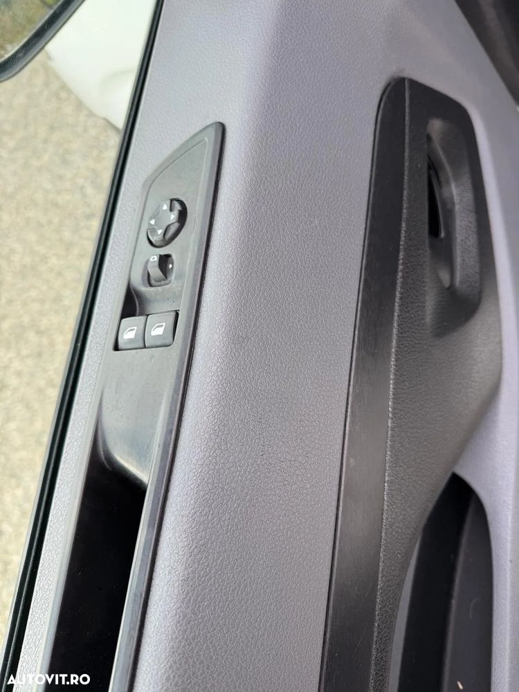 Opel VIVARO - 9
