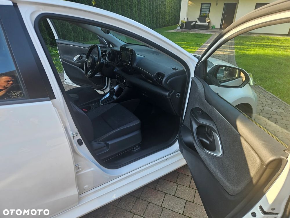 Toyota Yaris 116 1.5 VVT-i Comfort - 17