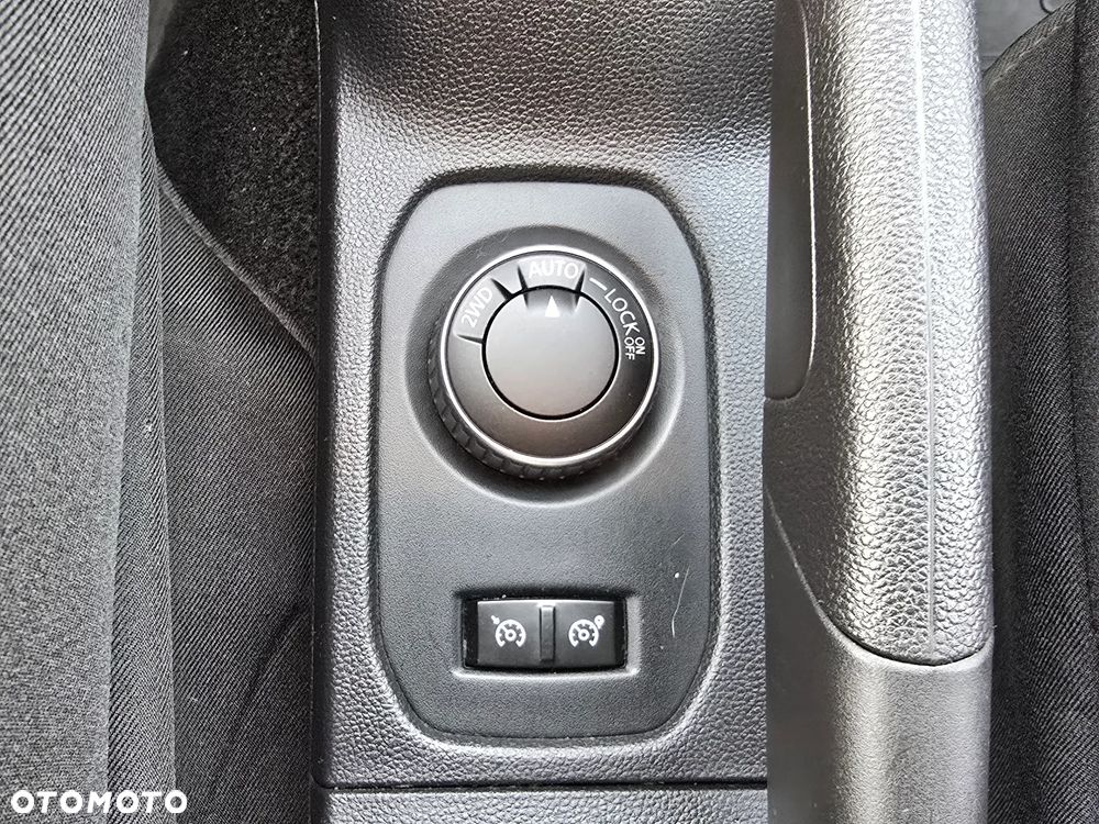 Dacia Duster 1.6 SCe Comfort 4WD - 18