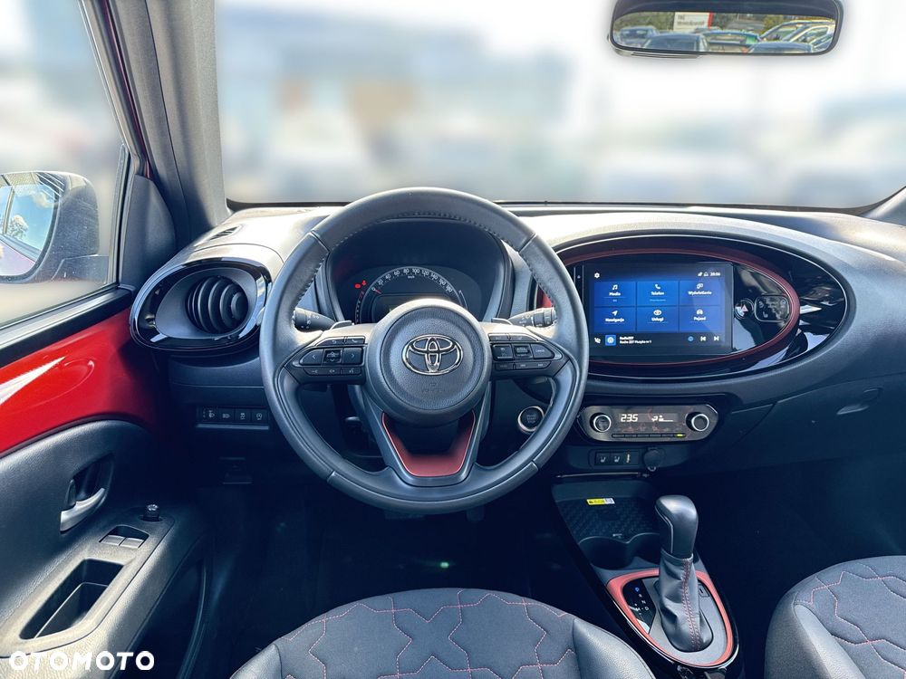 Toyota Aygo X - 12