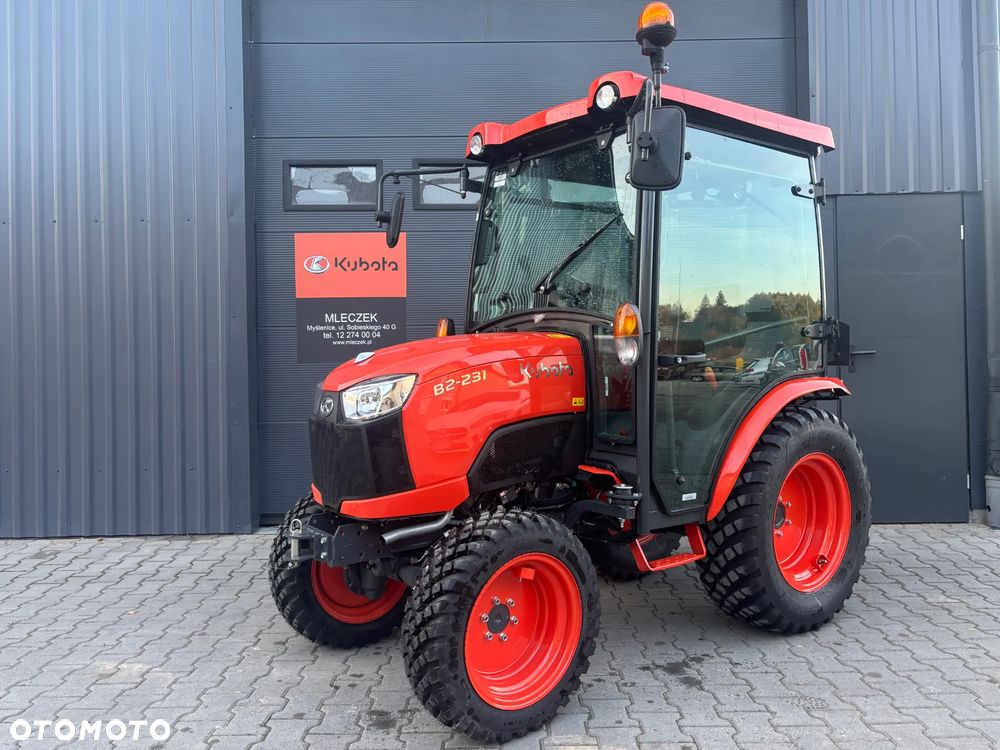 Kubota B2231