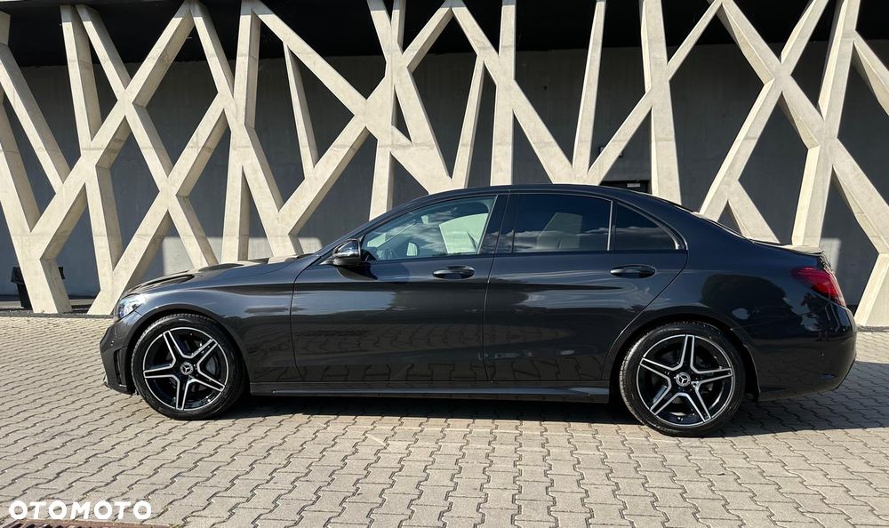 Mercedes-Benz Klasa C 220 d 9G-TRONIC - 11