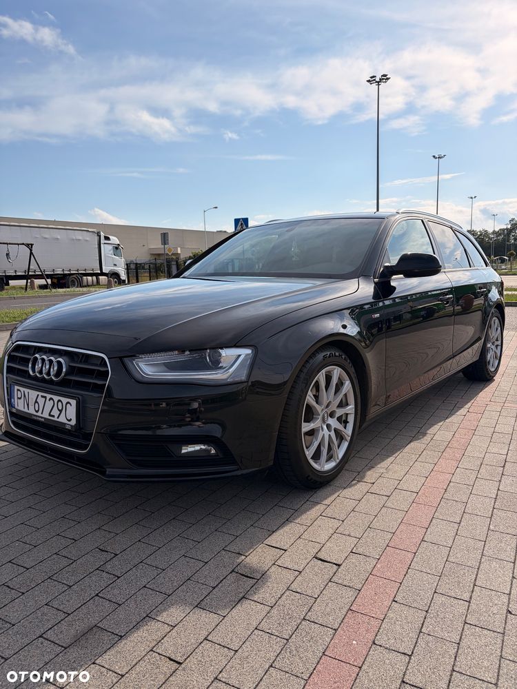Audi A4 Avant 2.0 TDI DPF S line Sportpaket - 2