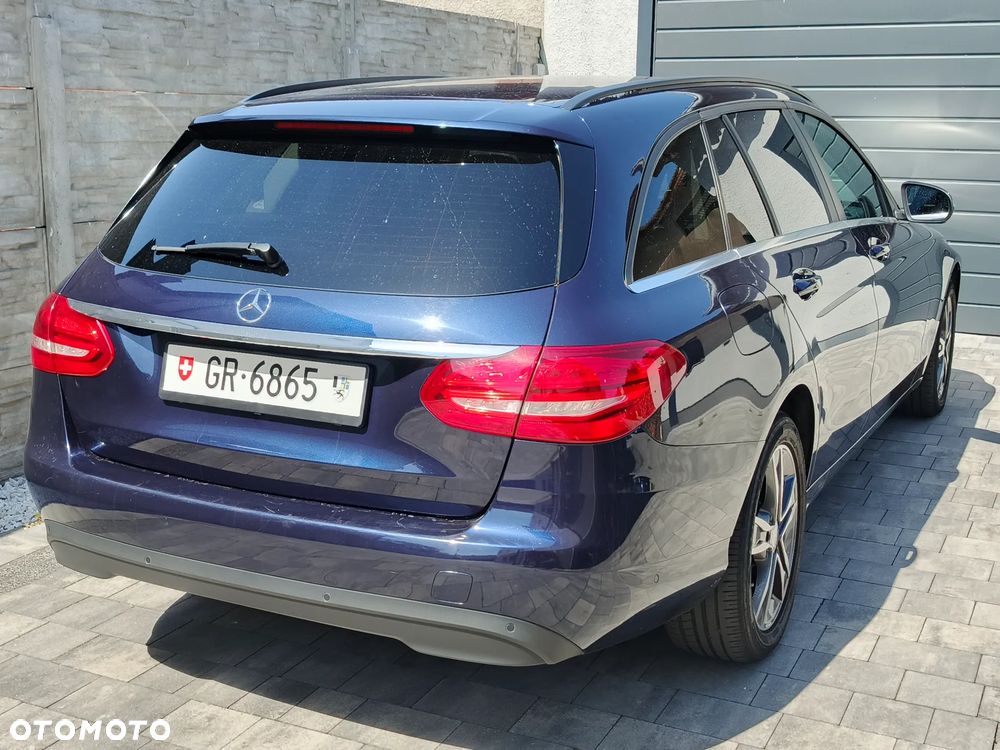 Mercedes-Benz Klasa C 220 d 4-Matic 7G-TRONIC - 2