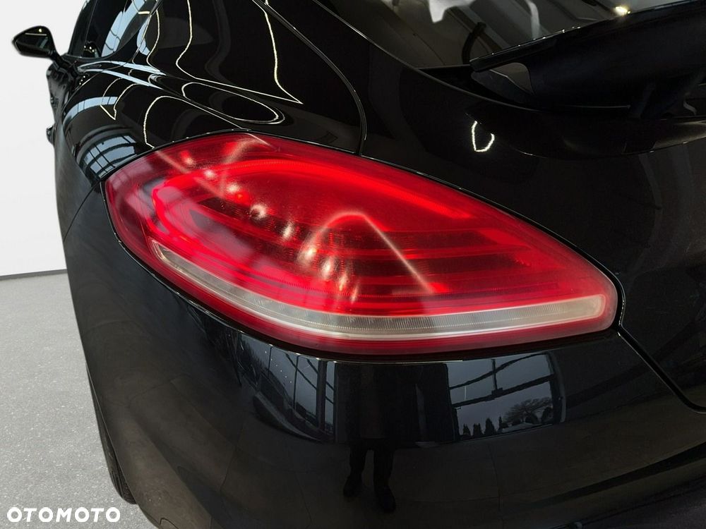 Porsche Panamera Diesel - 12