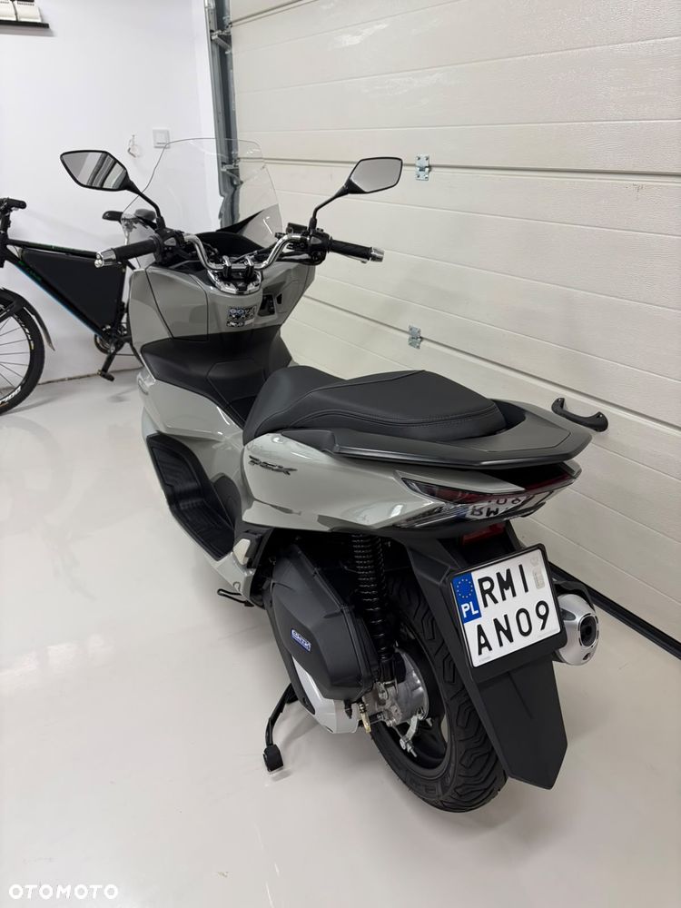 Honda PCX - 7