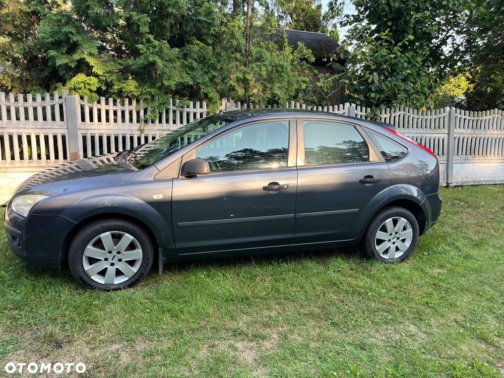 Ford Focus 1.6 TDCi Trend - 6