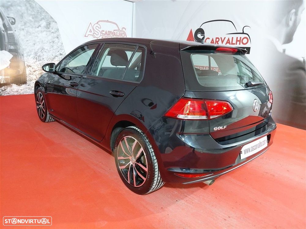 VW Golf 1.6 TDi GPS Edition Frotas DSG - 6