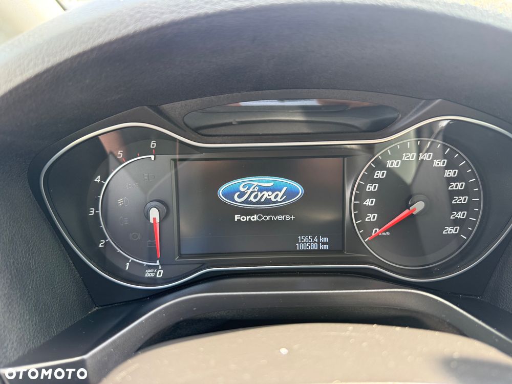 Ford S-Max 2.0 TDCi DPF Titanium - 8