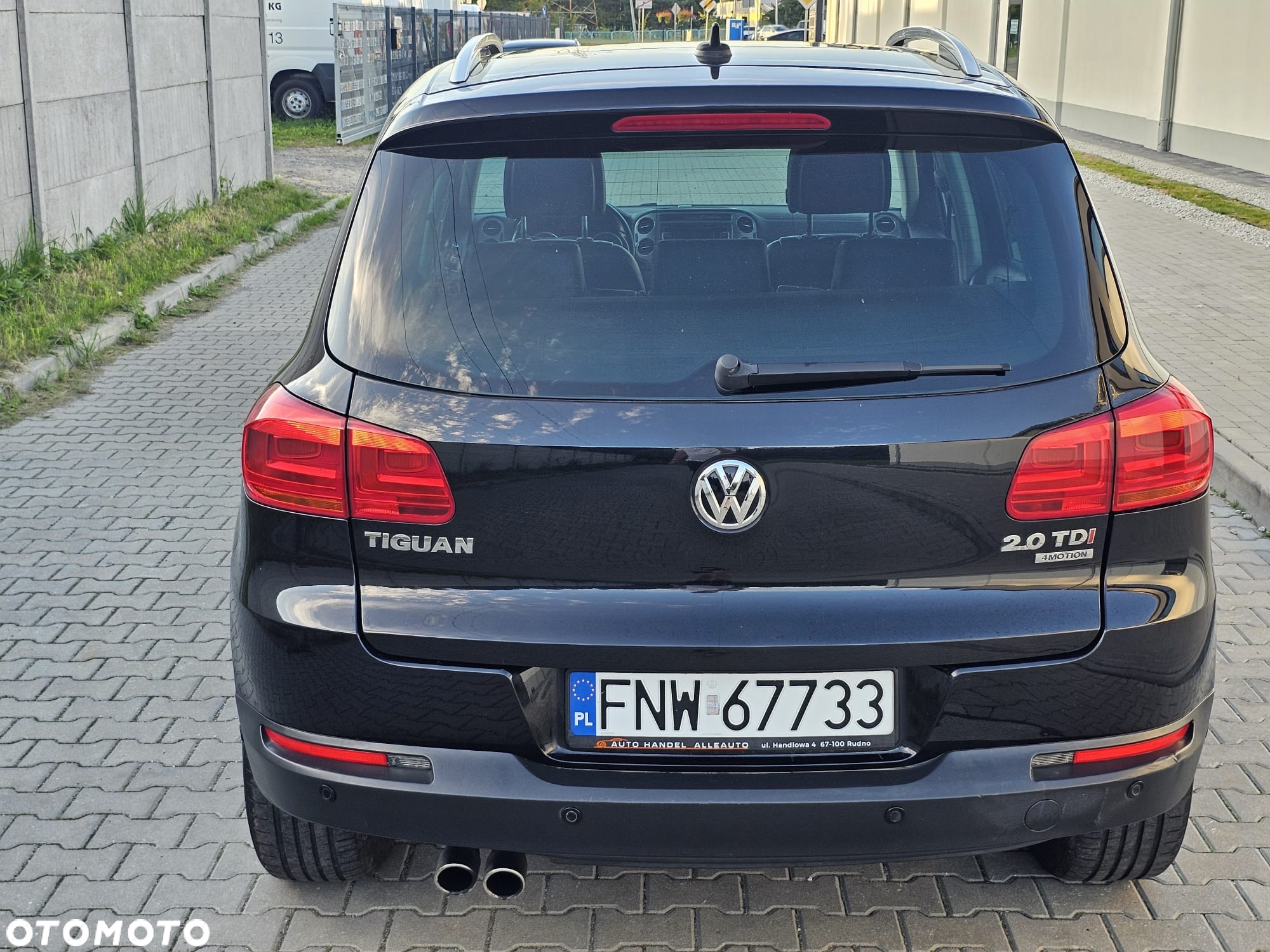 Volkswagen Tiguan 2.0 TDI 4Mot Sport&Style DSG - 10