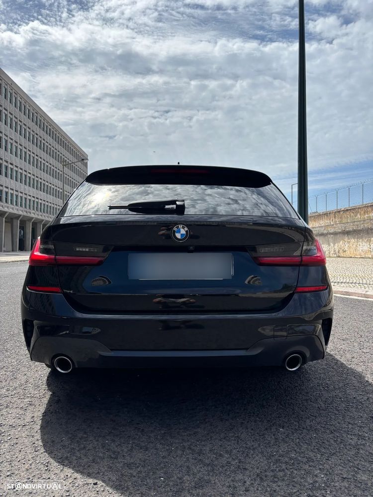 BMW 320 d Pack Desportivo M Auto - 6
