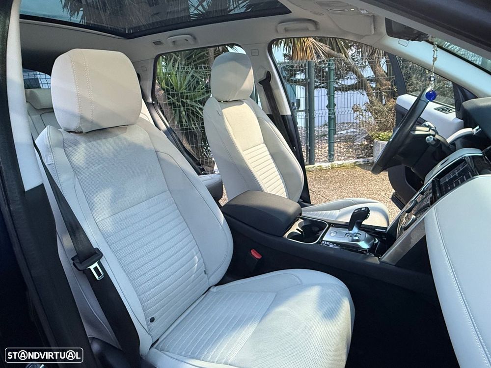 Land Rover Discovery Sport - 23