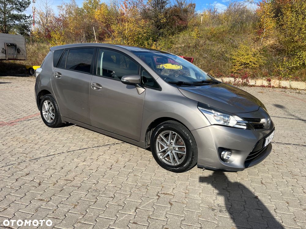 Toyota Verso 1.6 D-4D Prestige 7os - 14