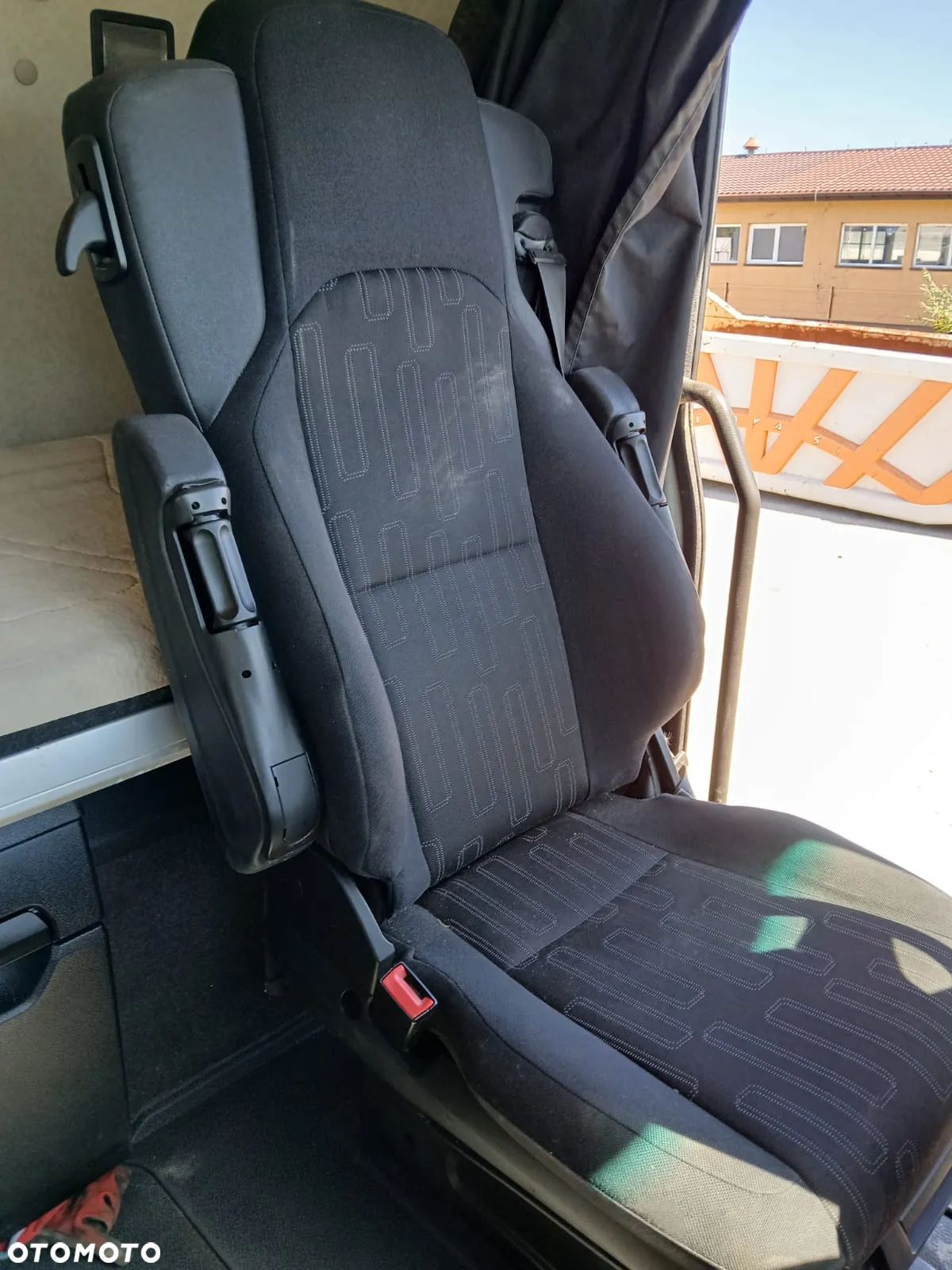 FOTEL KIEROWCY MERCEDES ACTROS MP4 EURO 6 - 1