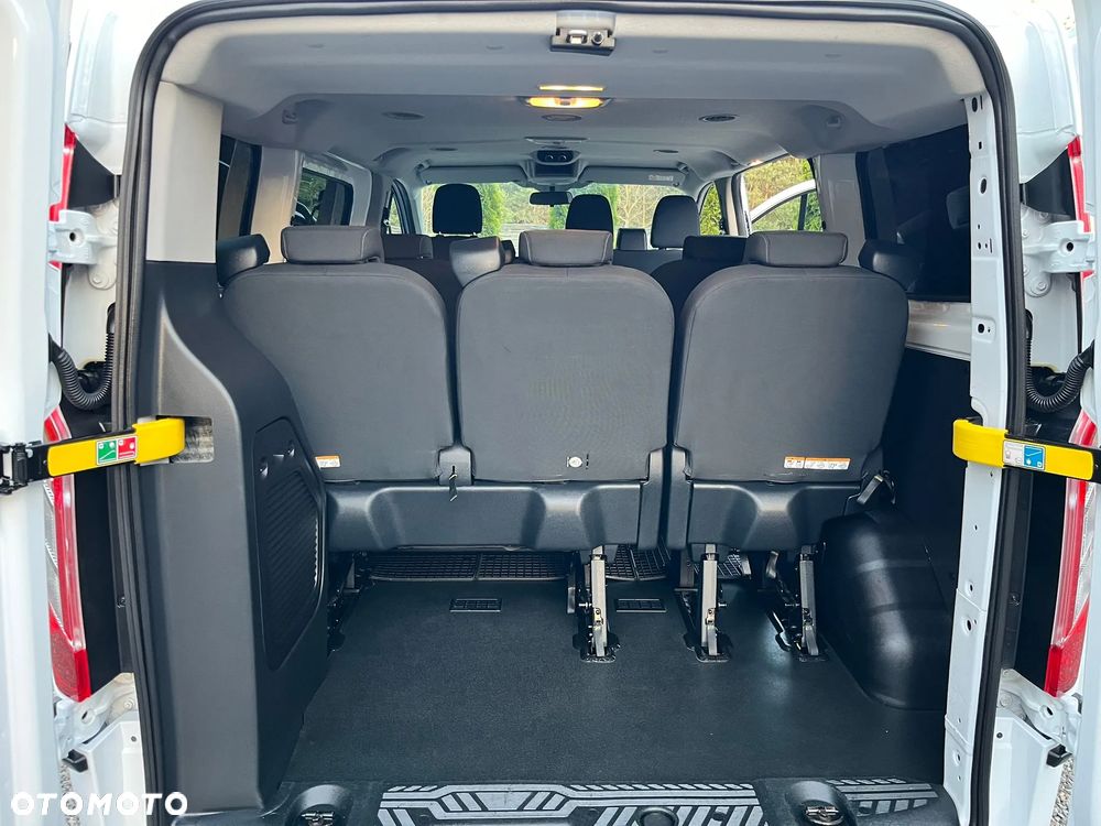 Ford Transit Custom - 8