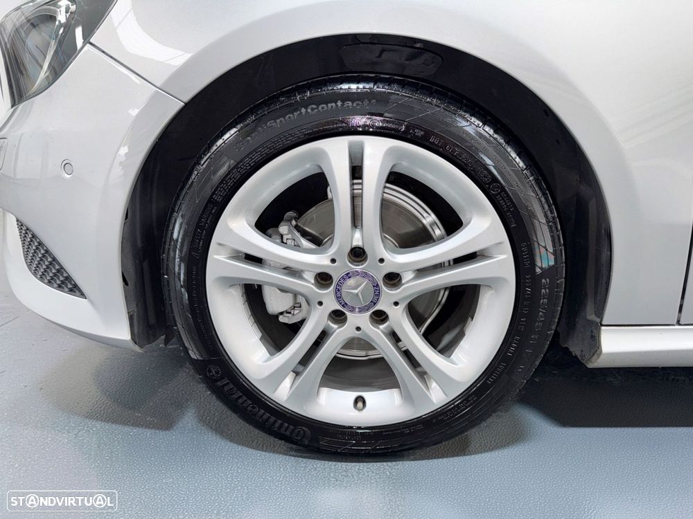 Mercedes-Benz A 180 - 13