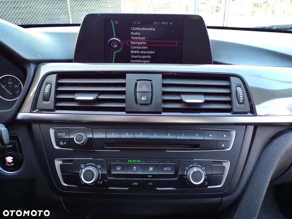 BMW Seria 3 318d Blue Performance Modern Line - 20