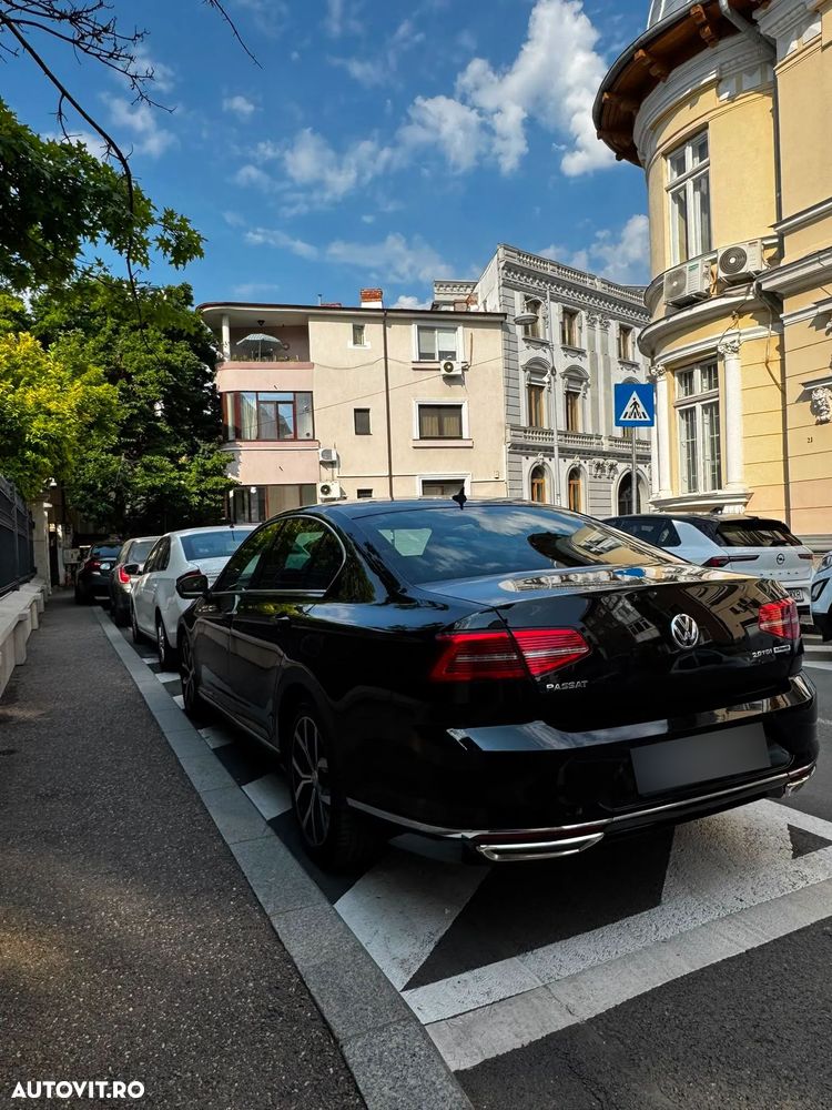 Volkswagen Passat 2.0 TDI DSG Comfortline - 4