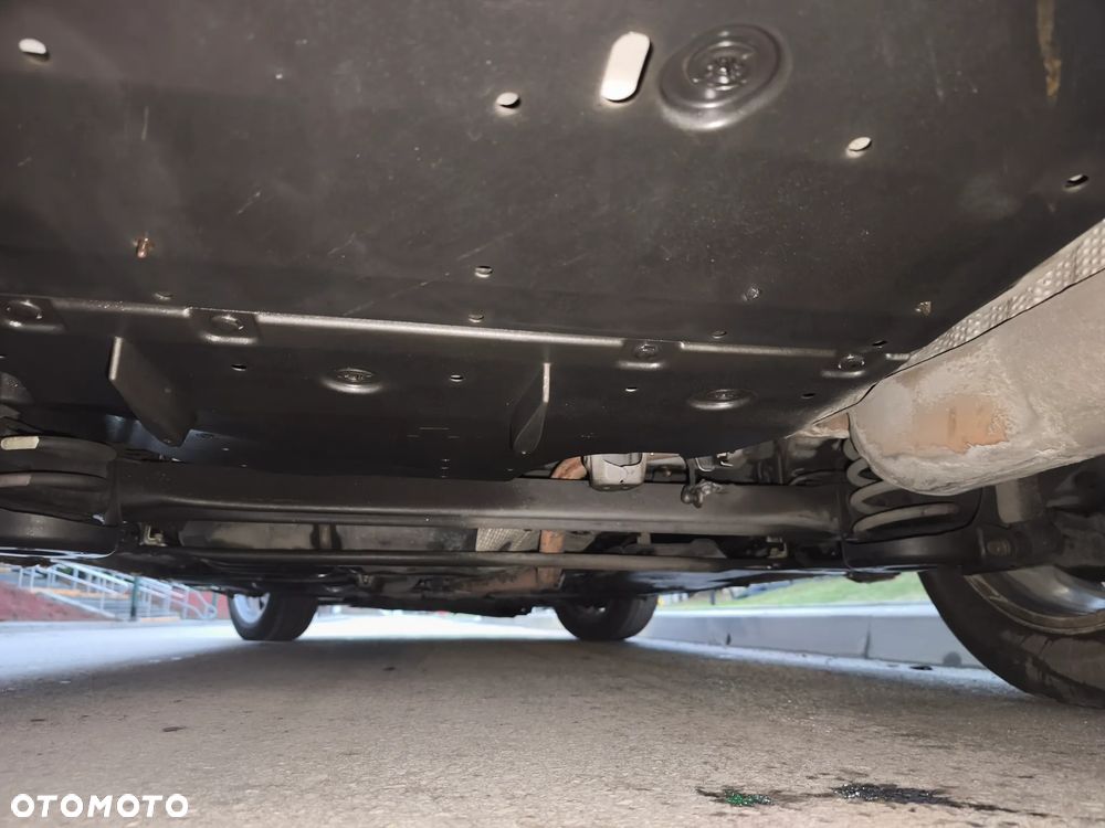 Toyota Prius+ Hybrid 135 Comfort - 24