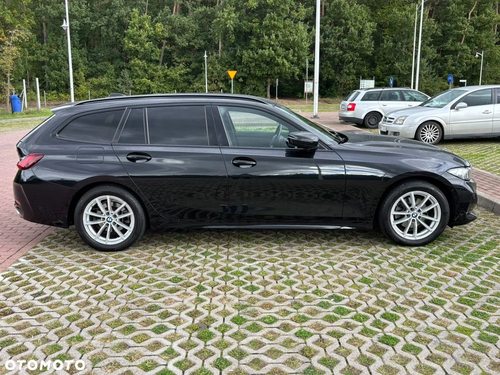 BMW Seria 3 320d xDrive - 7