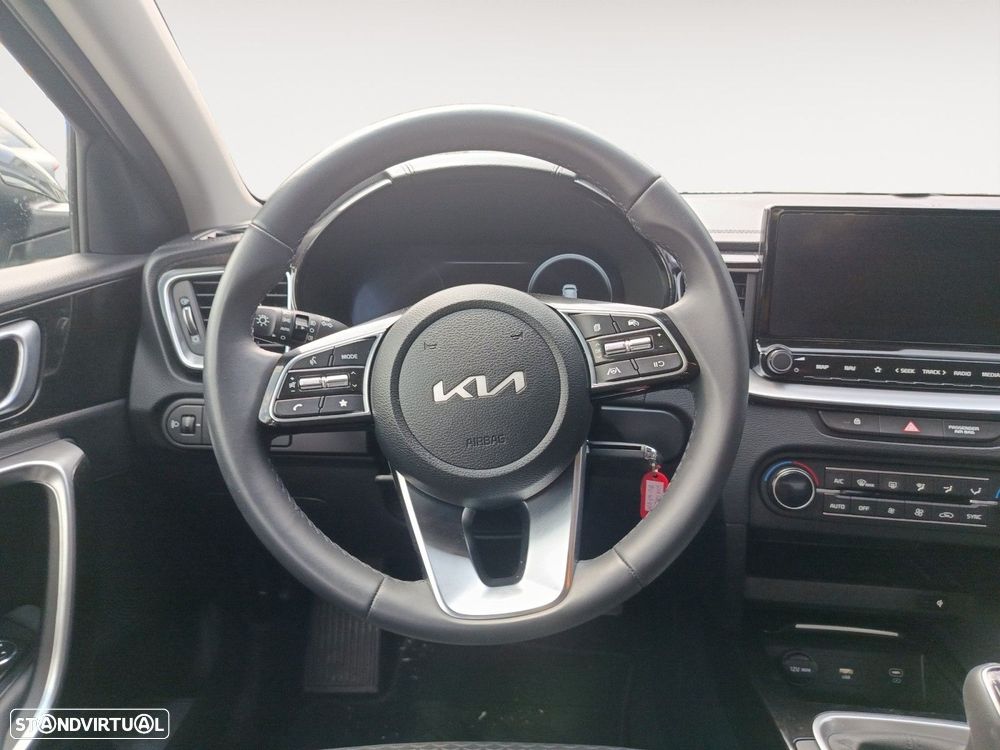 Kia Ceed SW 1.0 T-GDI Drive - 12
