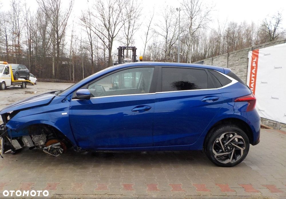 Hyundai i20 - 17