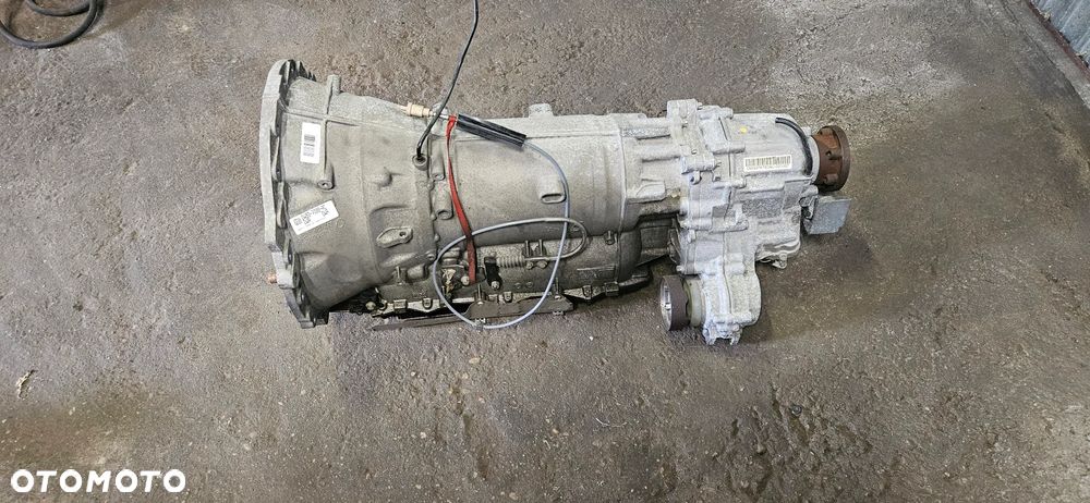 Jaguar Xj 351 3.0 SCH 340 KM 306PS 4x4 AWD Skrzynia biegów DW93-7000-AC 8HP-70 Most Reduktor skrzyni biegów DW937K780AC Sterownik skrzyni moduł reduktora napędu DW93-7H417-AD - 3