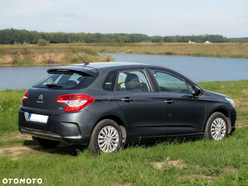 Citroën C4 1.4 VTi Attraction - 8