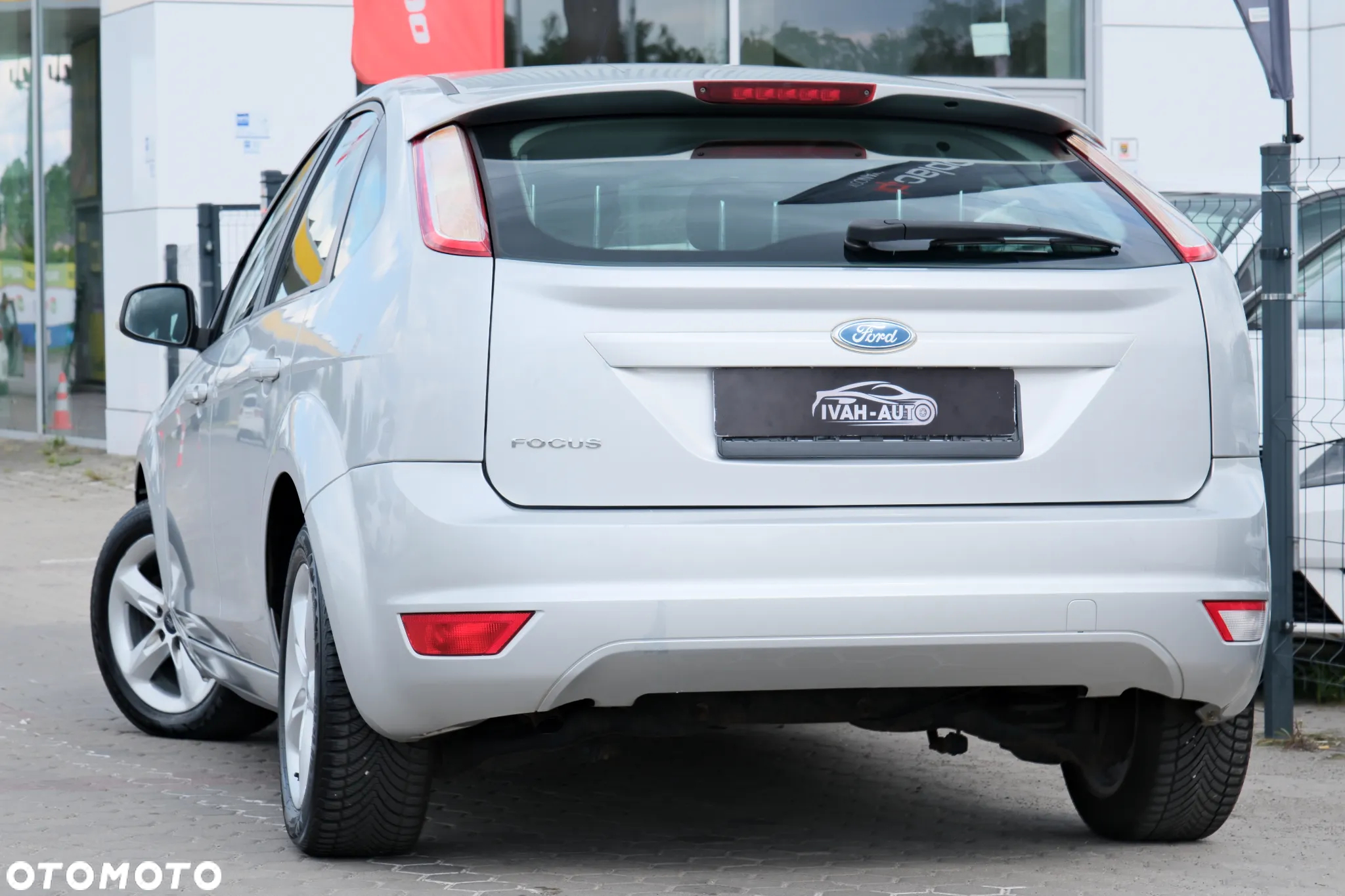 Ford Focus 1.8 Connection - 12